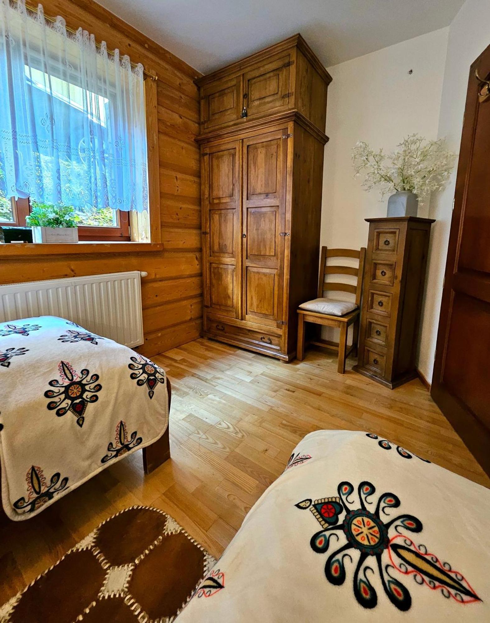 Apartament Z Widokiem Na Gory - Split Ac, Private Terrace, Private Parking コシチェリスコ エクステリア 写真